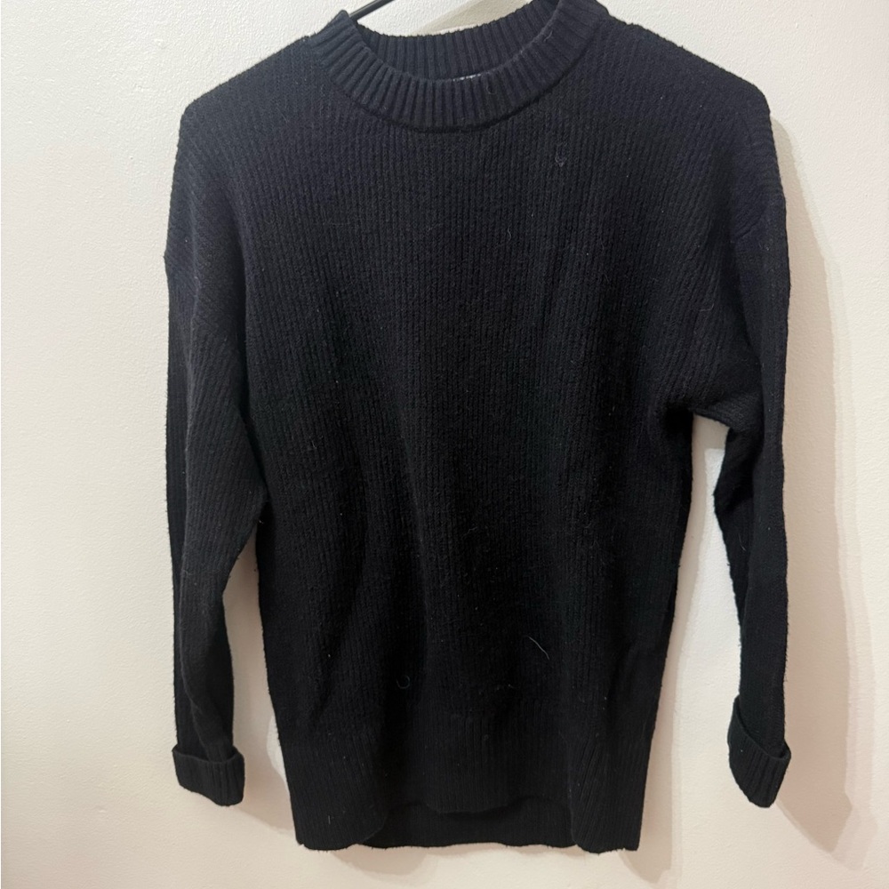 Old Navy  black  Sweater